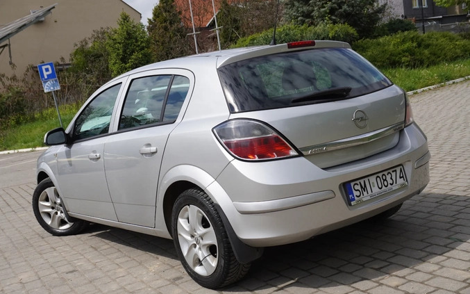 Opel Astra cena 9999 przebieg: 341000, rok produkcji 2010 z Katowice małe 631